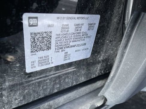 Used 2023 Chevrolet Traverse LT w/ LPO, Floor Liner Package image 33