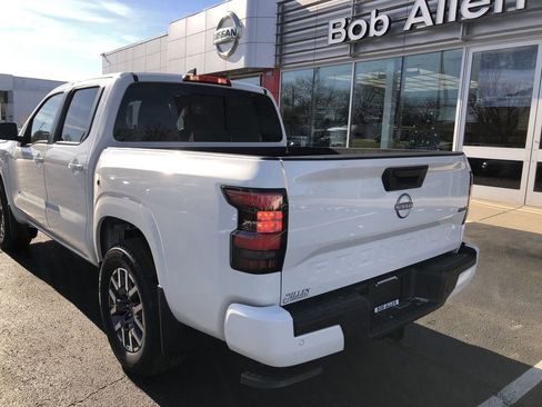New 2026 Nissan Frontier SV w/ Tow Package AWD/4WD image 12