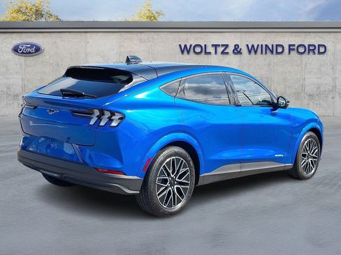 Used 2025 Ford Mustang Mach-E Premium AWD/4WD image 6