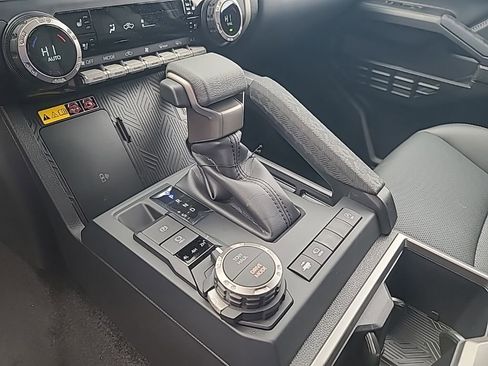 New 2026 Toyota Tacoma Limited image 38