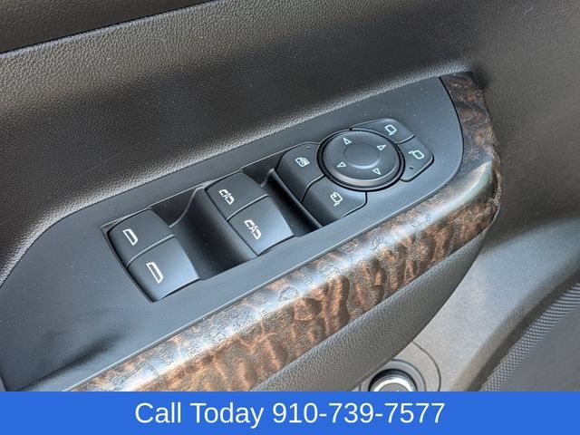 Used 2023 GMC Acadia Denali w/ Denali Ultimate Package FWD image 14