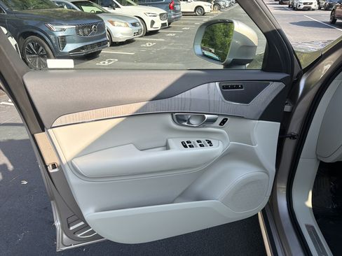 Certified 2024 Volvo XC90 T8 Plus w/ Protection Package AWD/4WD image 51