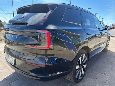 New 2025 Volvo EX90 Ultra AWD/4WD image 3