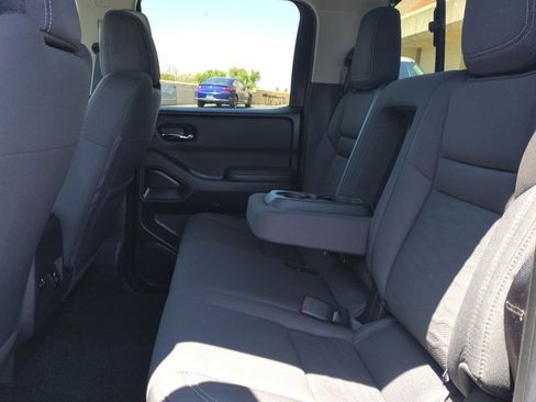 Certified 2024 Nissan Frontier SV w/ Technology Package RWD image 22