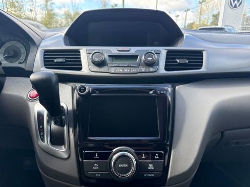 Used 2016 Honda Odyssey EX-L image 25