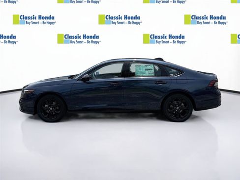 Certified 2025 Honda Accord SE image 4