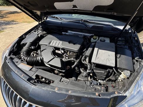 Used 2011 Buick Regal CXL w/ RL3 Preferred Equipment Group FWD image 34