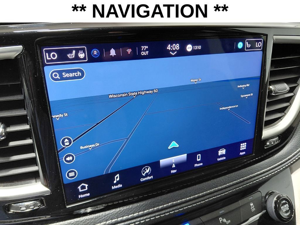 Certified 2024 Chrysler Pacifica Limited FWD image 12