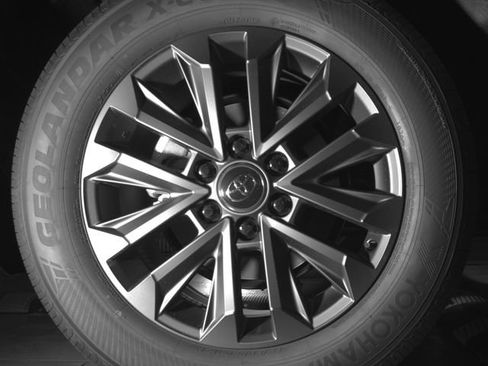 New 2027 Toyota Land Cruiser AWD/4WD image 15