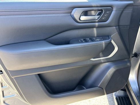 New 2026 Nissan Armada Platinum Reserve w/ Accent Package AWD/4WD image 16