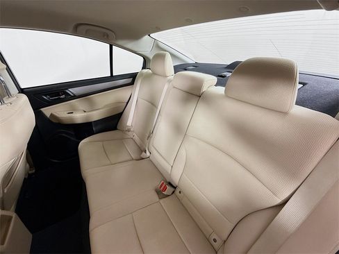 Used 2017 Subaru Legacy 2.5i Premium image 23