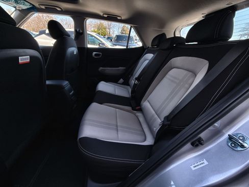 New 2026 Hyundai Venue SEL FWD image 24