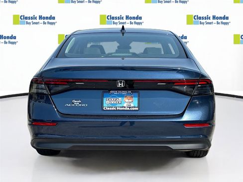 Certified 2024 Honda Accord EX image 7