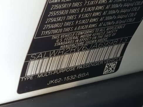 Used 2018 Land Rover Range Rover Sport HSE image 38