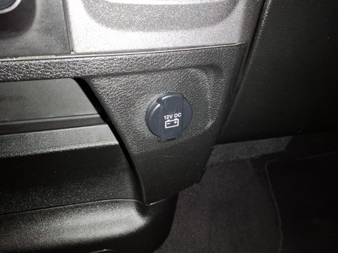 Used 2021 RAM 1500 Tradesman w/ Chrome Plus Package image 16