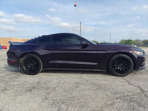 Used 2016 Ford Mustang GT Premium w/ Black Accent Package RWD image 13