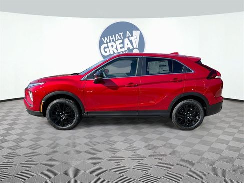 New 2026 Mitsubishi Eclipse Cross LE image 4