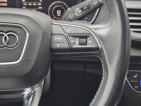 Used 2019 Audi SQ5 Prestige w/ Prestige Package image 29