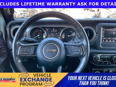 Used 2023 Jeep Wrangler Unlimited w/ Cold Weather Group AWD/4WD image 5