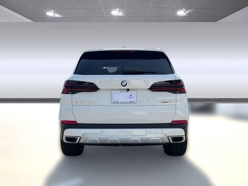 New 2026 BMW X5 sDrive40i w/ Climate Comfort Package RWD image 10