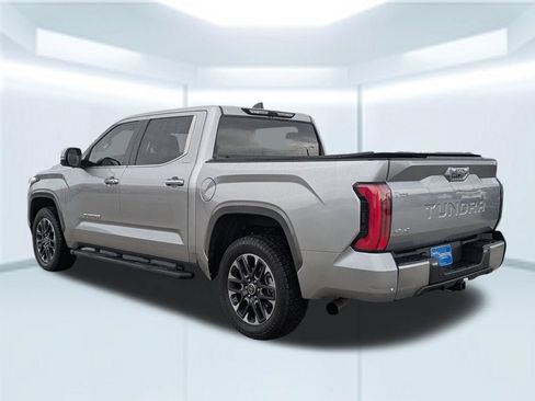Used 2024 Toyota Tundra Limited AWD/4WD image 4