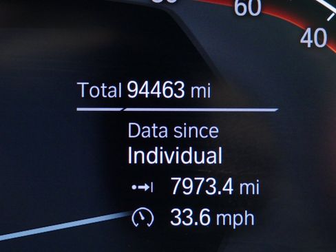 Used 2022 BMW X7 xDrive40i w/ Cold Weather Package image 27