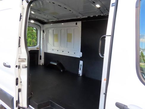 Used 2018 Ford Transit 150 148 Medium Roof RWD image 10