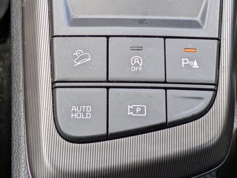 Certified 2026 Kia Sportage SX FWD image 30