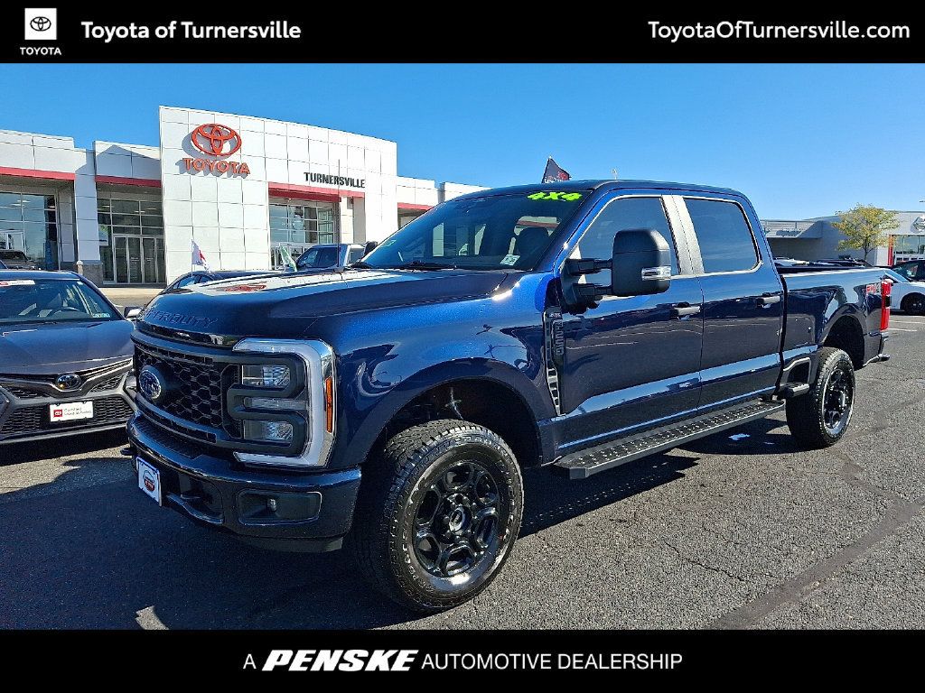 Used 2025 Ford F250 XL w/ STX Appearance Package AWD/4WD image 1