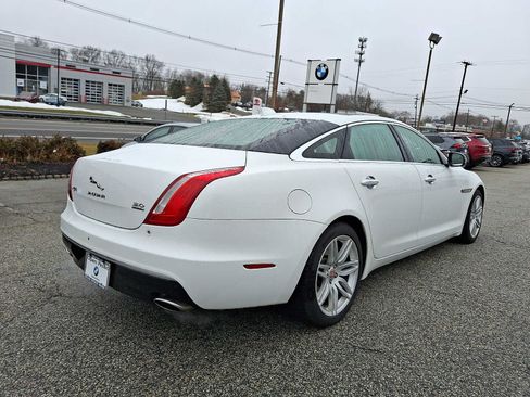 Used 2019 Jaguar XJ AWD image 6