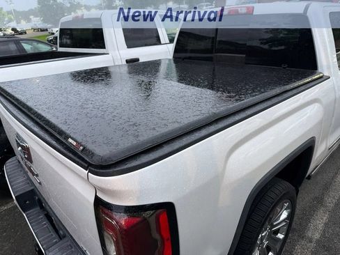 Used 2018 GMC Sierra 1500 Denali w/ Denali Ultimate Package AWD/4WD image 4
