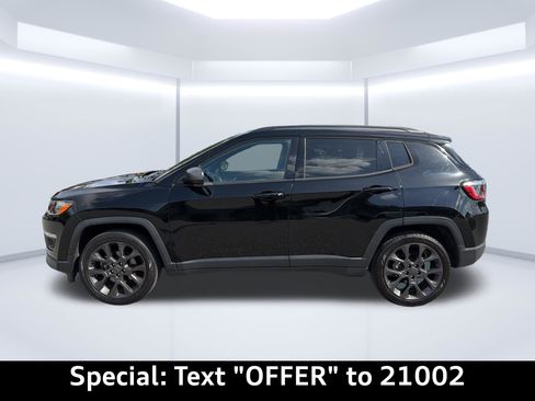 Used 2021 Jeep Compass Latitude w/ Sun and Sound Group FWD image 5