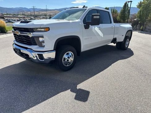 Used 2026 Chevrolet Silverado 3500 LT w/ All Star Edition AWD/4WD image 1