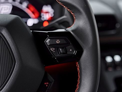 Used 2023 Lamborghini Huracan Tecnica RWD image 63