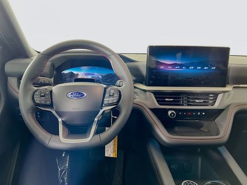 New 2026 Ford Explorer ST-Line w/ ST-Line Street Pack image 28