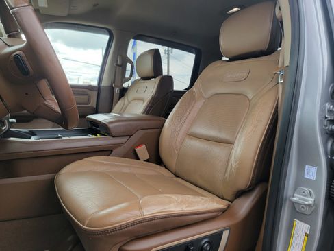 Used 2019 RAM 1500 Limited image 15