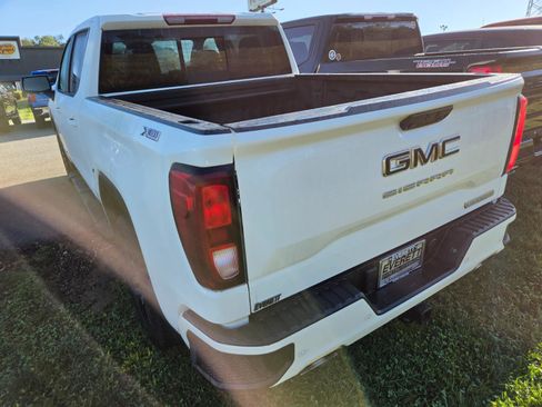 Used 2024 GMC Sierra 1500 Elevation w/ Elevation Premium Package AWD/4WD image 6