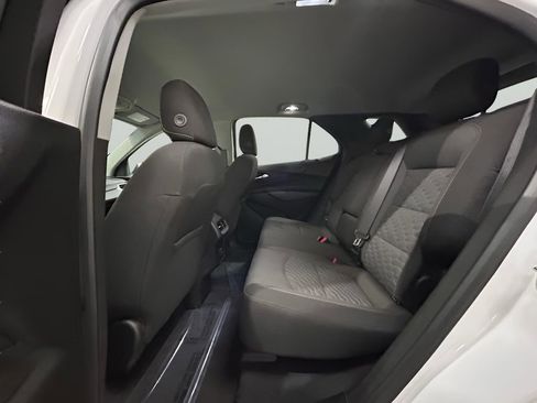 Used 2020 Chevrolet Equinox LT image 25