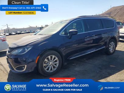 Used 2017 Chrysler Pacifica Touring-L