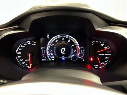 Used 2018 Chevrolet Corvette Stingray Coupe RWD image 14