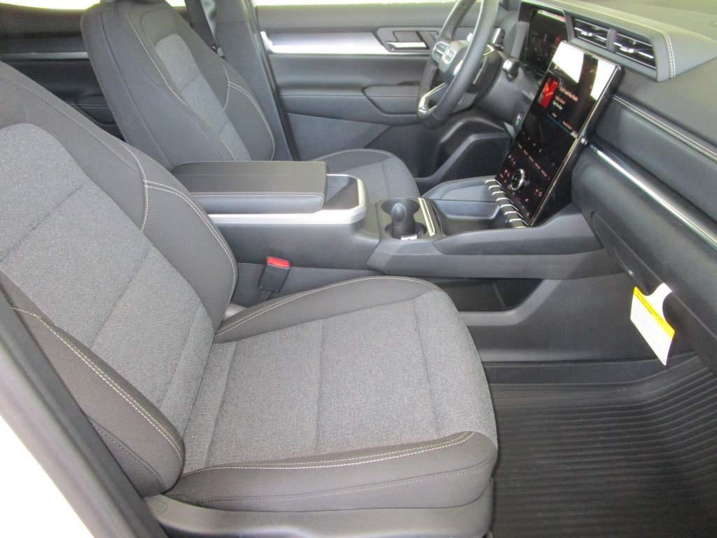 New 2027 GMC Terrain Elevation w/ LPO, Floor Liner Package FWD image 18