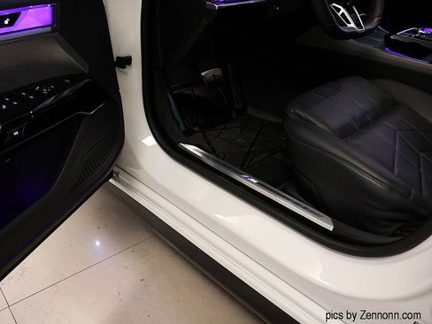 Certified 2023 BMW 760i xDrive image 29