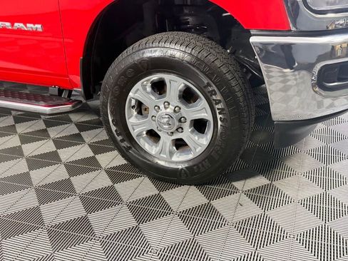 Used 2024 RAM 2500 Big Horn w/ Bed Utility Group AWD/4WD image 13