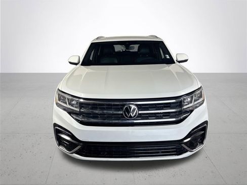 Certified 2022 Volkswagen Atlas Cross Sport SEL R-Line AWD/4WD image 3