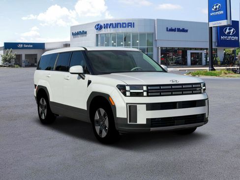 New 2026 Hyundai Santa Fe SE image 11