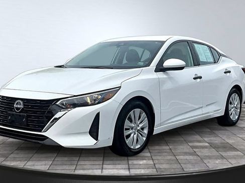 Used 2024 Nissan Sentra S FWD image 1