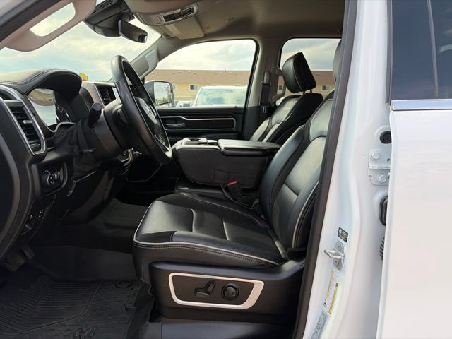 Used 2022 RAM 1500 Laramie AWD/4WD image 13