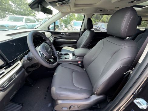 New 2026 Kia Carnival SX Prestige FWD image 26