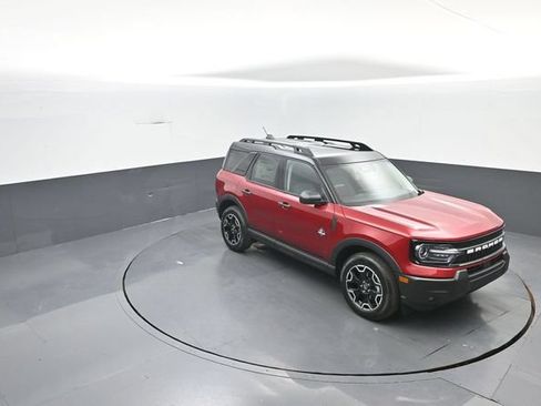 New 2026 Ford Bronco Sport Outer Banks AWD/4WD image 18