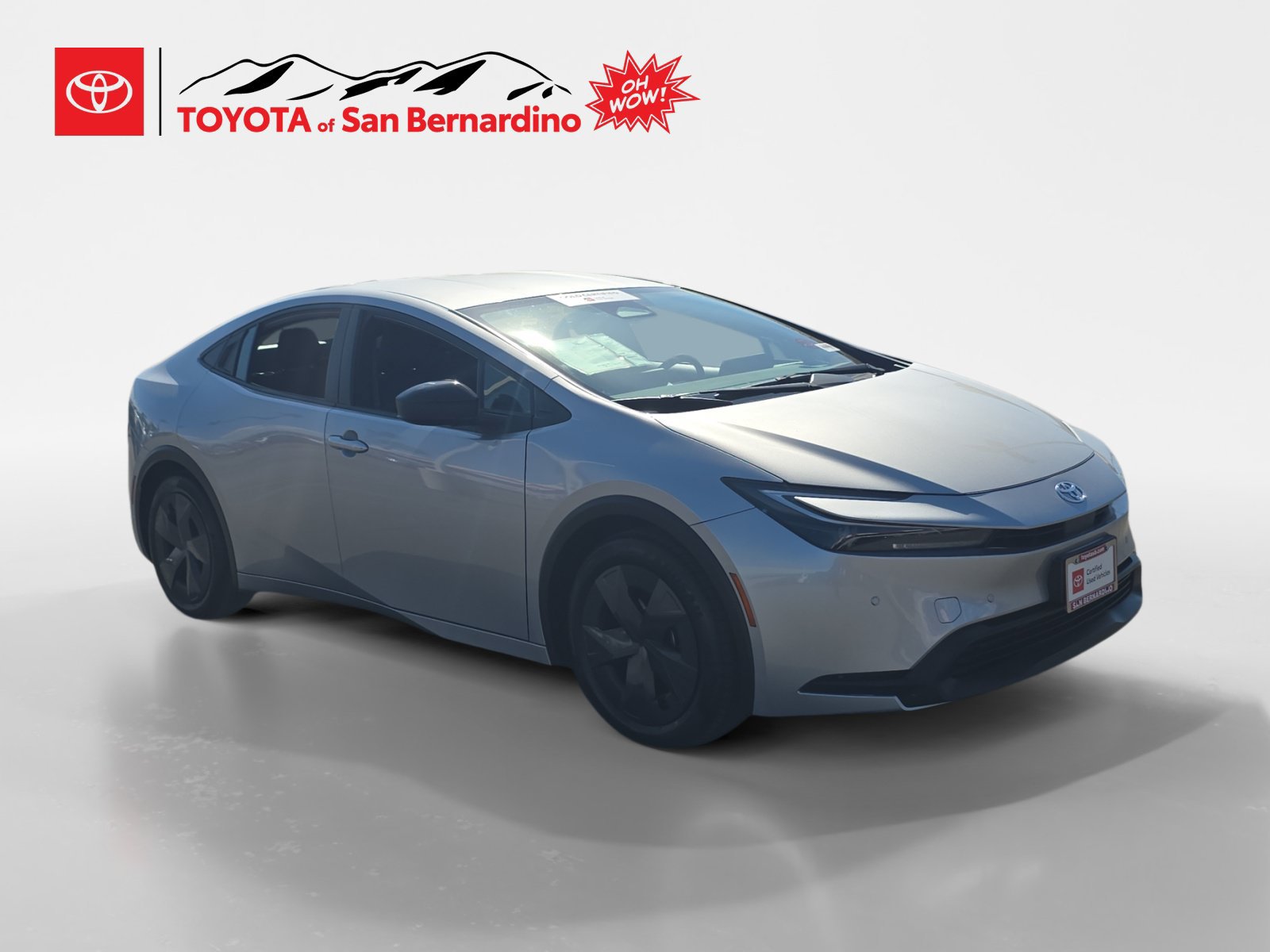 Certified 2025 Toyota Prius LE FWD image 7
